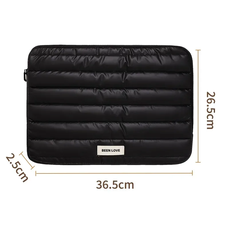 Ultra-light quilted sleeve styled for travel use